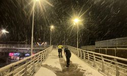 Karla mücadele çalışmaları sürüyor