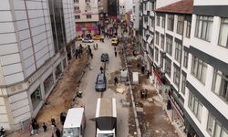 En işlek caddelerinde yenileme çalışmaları sürüyor