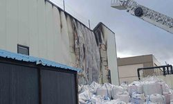 Fabrika yangını büyümeden söndürüldü