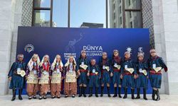 'Gonca Efeleri' Cumhurbaşkanı Erdoğan'ın önünde sahne aldı