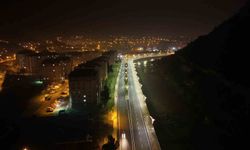 Karabük'te Zonguldak ve Yenice caddeleri baştan sona yenilendi