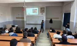 KBÜ'de öğrencilere internet bilinci ve siber riskler anlatıldı