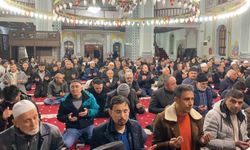 Regaip Kandili'nde camiler dolup taştı