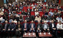 Türkiye'de felsefenin dünü, bugünü ve yarını konuşuldu