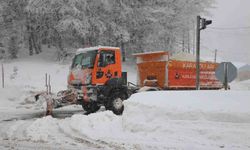 Yoğun kar yağışı başladı