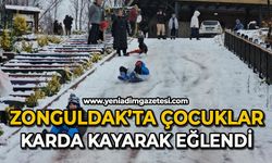 Zonguldak'ta çocuklar karda kayarak eğlendi