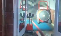 Apartmanda çıkan yangında 1 kişi dumandan etkilendi