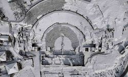 Antik kent karla kaplandı
