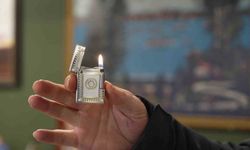 Servet değerindeki çakmaklar görenlerin ilgisini çekiyor