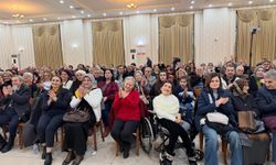 Türk Halk Müziği Değirmendere Korosu konser verdi