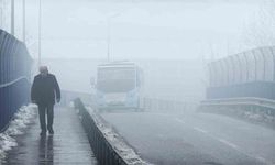 Yoğun sis görüş mesafesini düşürdü