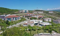 Düzce Üniversitesi mühendislikte birinci oldu