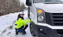 Kastamonu'da jandarma ekipleri kış lastiği denetimlerini sıklaştırdı