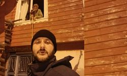 Köy muhtarı yaşlı kadının ilaçlarını 2 kilometre yürüyerek ulaştırdı