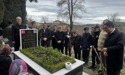 Depremde ölen Sergen Mudanya mezar başında anıldı