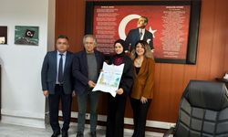 Karşıyaka Ortaokulu il birincisi oldu