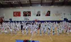 470 tekvandocu kuşak atladı