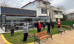 +60 Yaş Kulübü'nde spor ve zihinsel egzersiz bir arada