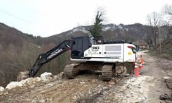 Anında müdahale edildi heyelanın izleri giderildi