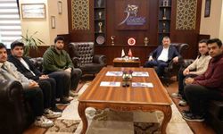 Rektör Kırışık Evrenos takımı ile bir araya geldi