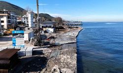 Sahil şeridi fırtınaya karşı yenileniyor