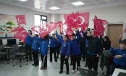 Zabıtadan bayrak sevgisine destek