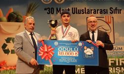 BEUN Aşçılık Programı Öğrencisi Çakmak'tan Türkiye Şampiyonluğu