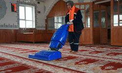 Camiler bayrama hazır