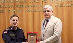 Jandarma Kıdemli Albay Yavuz Bulut emekliye ayrıldı