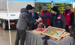 Kabir ziyaretinde bulunanlara sürpriz