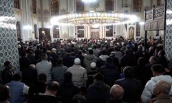 Kadir Gecesi'nde camiler doldu taştı