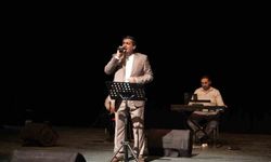 Mehmet Yiğit'ten ilahi rüzgarı