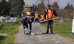 Mezarlıklar Ramazan Bayramı'na hazırlanıyor