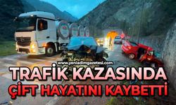 Trafik kazasında çift hayatını kaybetti