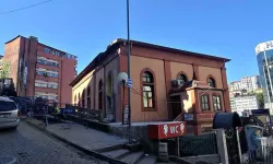 Yeni Camii'nde Kadir Gecesi'nin manevi iklimi dualarla yaşanacak