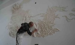 Genç sanatçı alçıyla duvarları resim tablosuna dönüştürüyor