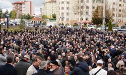 İlk hac kafilesi kutsal topraklara uğurlandı