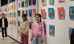 Minik ressamların eserleri Sanat Evi'nde sergileniyor