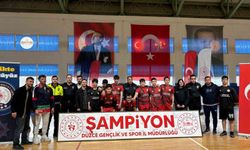 Polis Haftası etkinliklerinde 5x5 Futsal turnuvası yapıldı