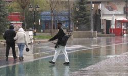 Sağanak yağış etkili oldu