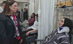 Vali Arslan yaralıları hastanede ziyaret etti