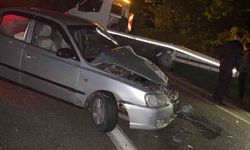 Yolda kalan aracı almak için giden çekiciye otomobil çarptı