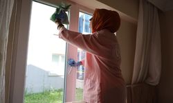 'Alo Evlat' ekipleri yaşlıları bayrama hazırlıyor