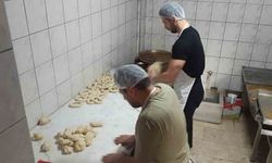 Asırlık simit fırınında bayram mesaisi