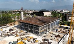 Cami ve otopark inşaatı hızla ilerliyor