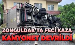 Zonguldak'ta feci kaza: Virajı alamayan kamyonet devrildi