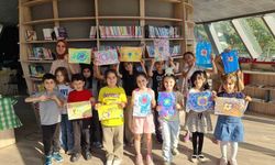 Çocuklar ebru sanatıyla tanıştı