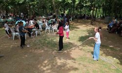 Kadınlar doğayla iç içe düzenlenen aile pikniğinde buluştu