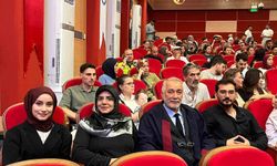 Karabük Üniversitesi'nde örnek başarı hikayesi: Baba ve kızı aynı gün diploma aldı