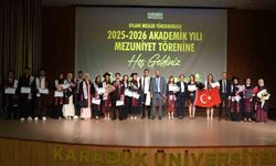 Meslek yüksekokullarında mezuniyet coşkusu